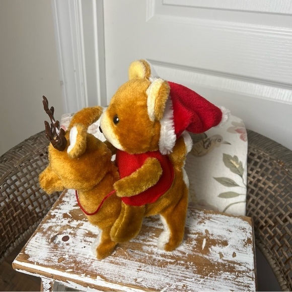 Vintage Musical Tree Mates Plush Christmas Bear on Rudolph - Picture 4 of 6